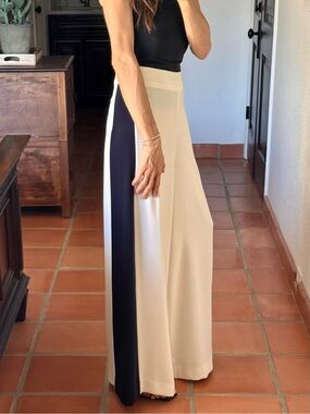 Carolina Herrera Two-Tone Wide-Leg Pants in White and Navy